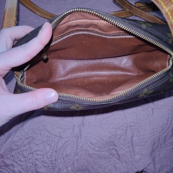 Louis Vuitton Jeune Fille Crossbody Bag - Picture 8 of 10